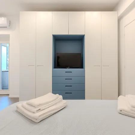 Апартаменты Great Laurentina Metro B Рим