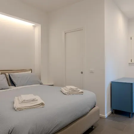 Апартаменты Great Laurentina Metro B Рим